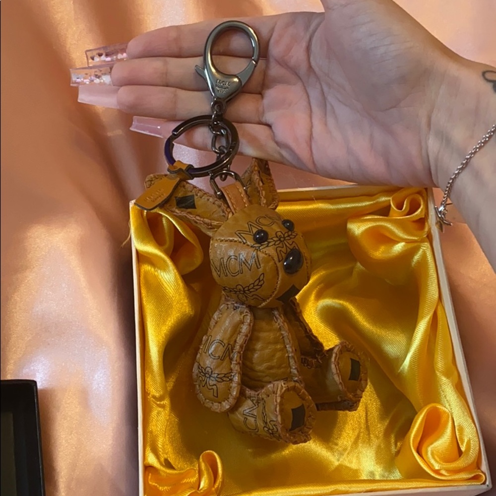 MCM keychain